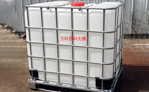 满足多元行业需求的包装解决方案：新疆塑料方桶的定制化应用解析